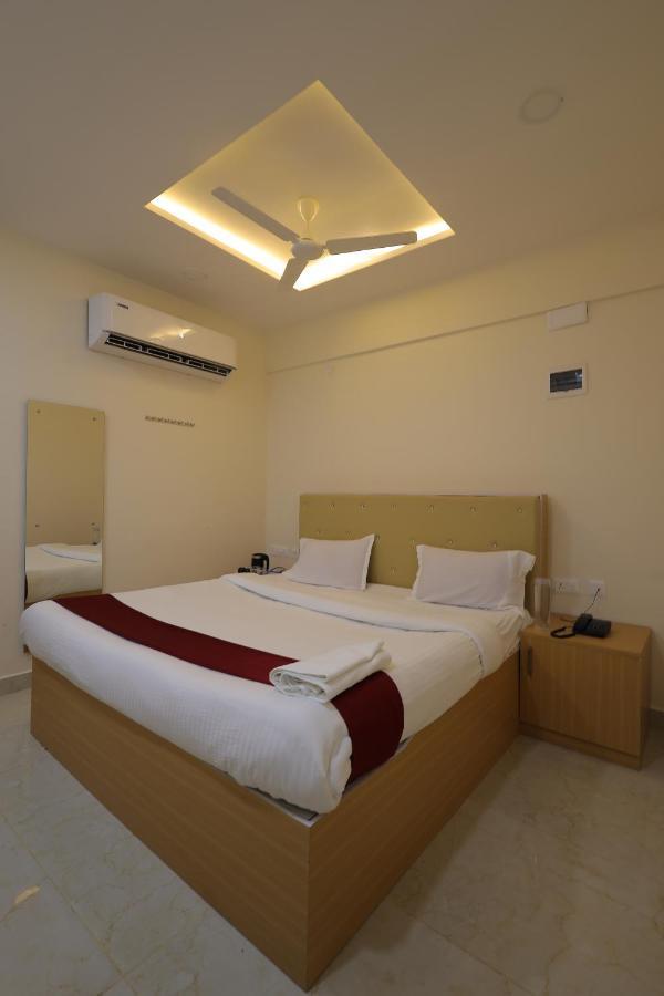 Hotel Rajam Selva Sirkazhi Luaran gambar