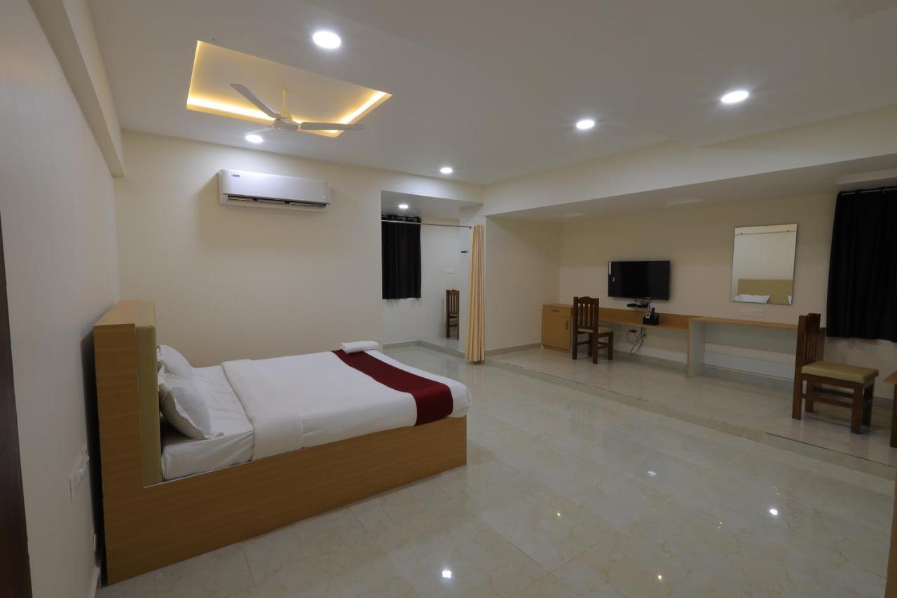 Hotel Rajam Selva Sirkazhi Luaran gambar